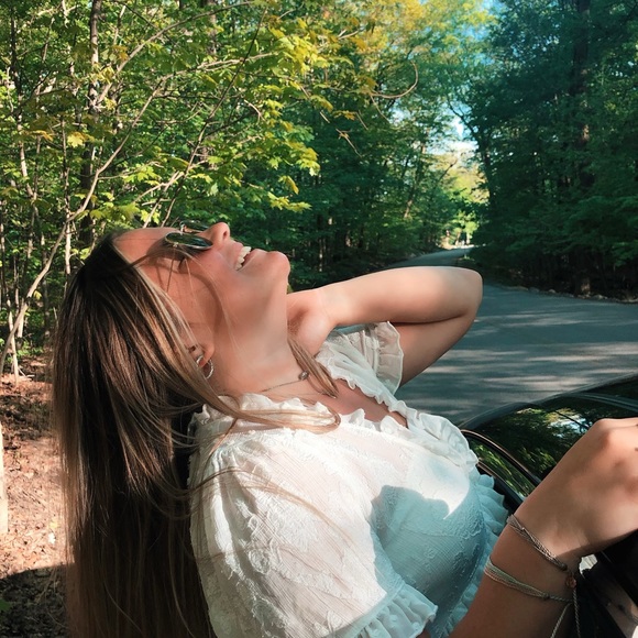 Meet your Posher, Brooke - Picture 5 of 5